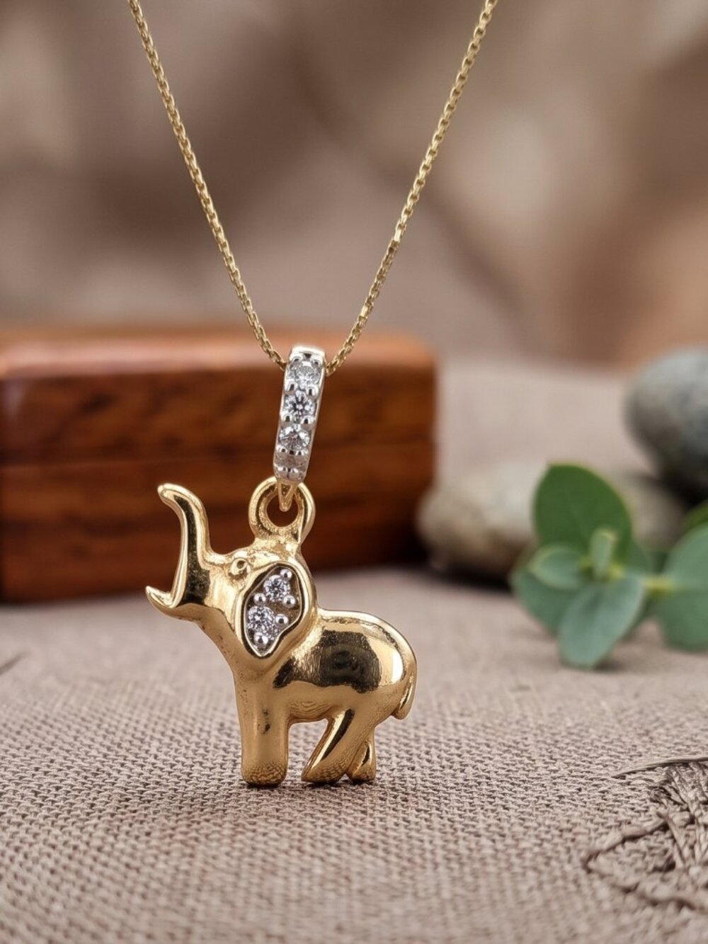 18k Yellow Gold Elephant Pendant – Prosperity and Strength Amulet